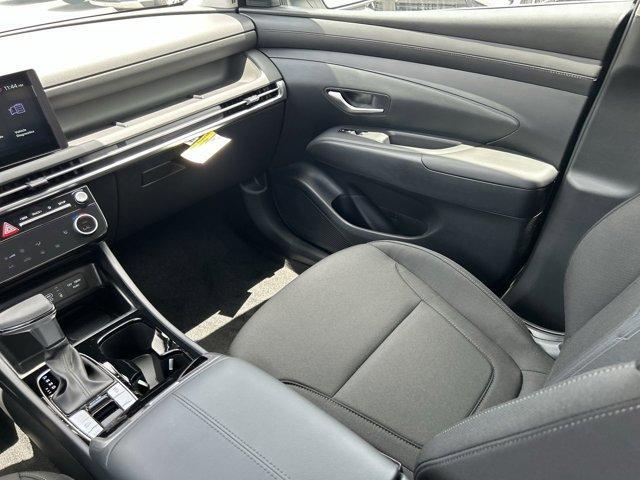 new 2025 Hyundai Tucson car, priced at $30,650