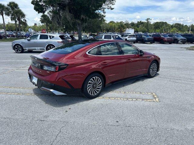 new 2025 Hyundai Sonata Hybrid car, priced at $37,513