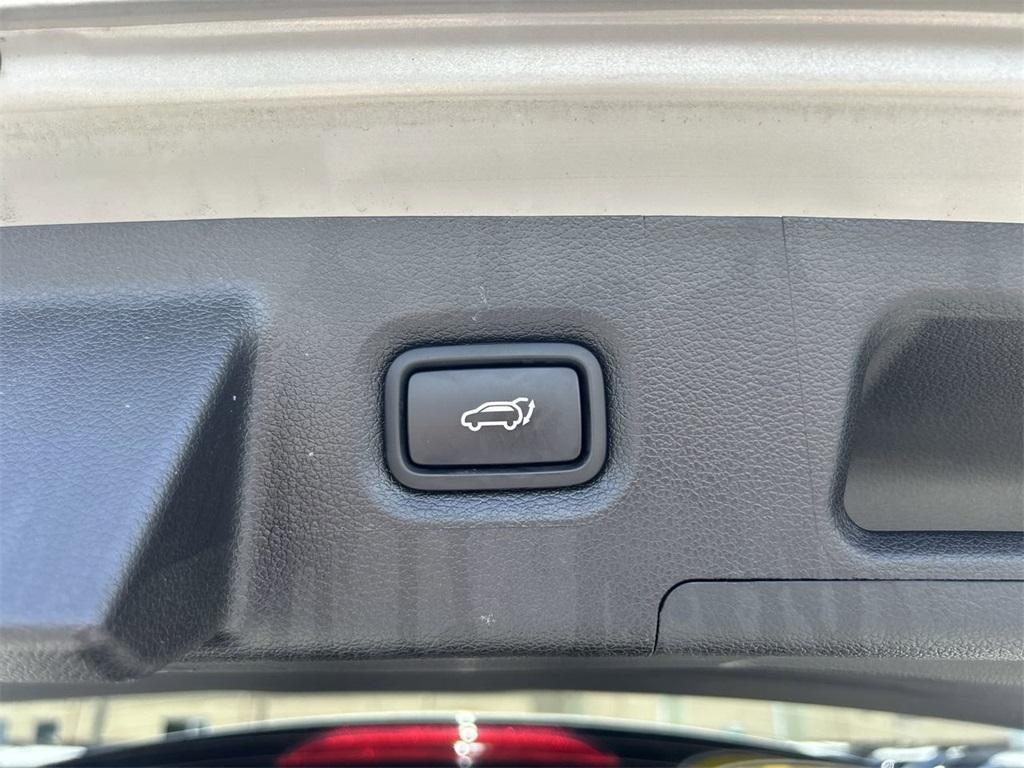used 2022 Hyundai Santa Fe car, priced at $24,900