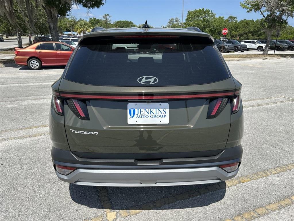 new 2025 Hyundai Tucson car, priced at $32,300