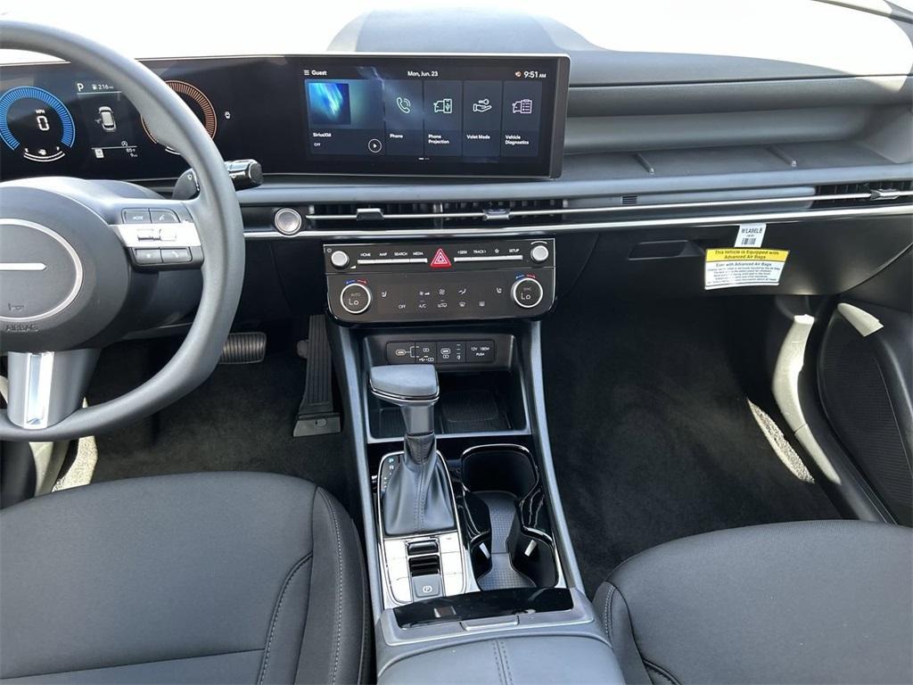 new 2025 Hyundai Tucson car, priced at $30,659