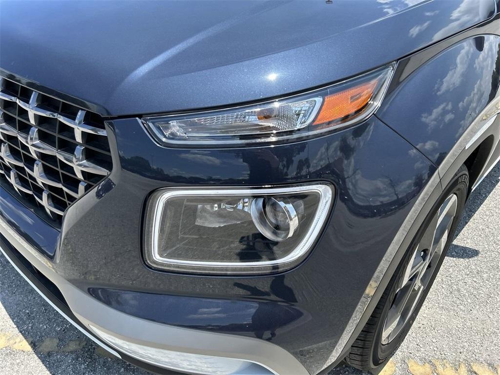 new 2025 Hyundai Venue car, priced at $23,772