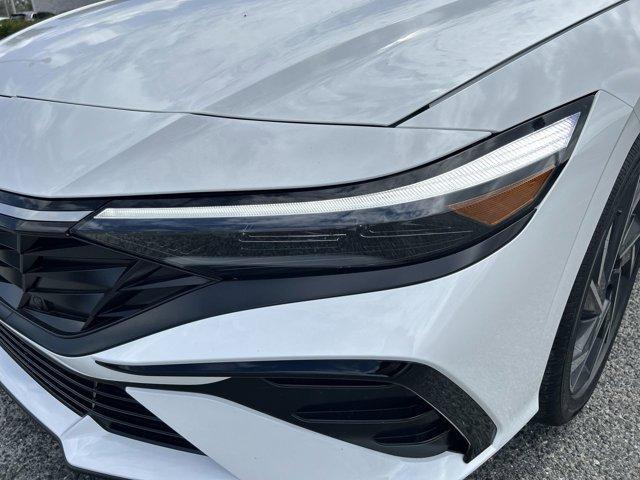 new 2025 Hyundai Elantra car, priced at $26,932