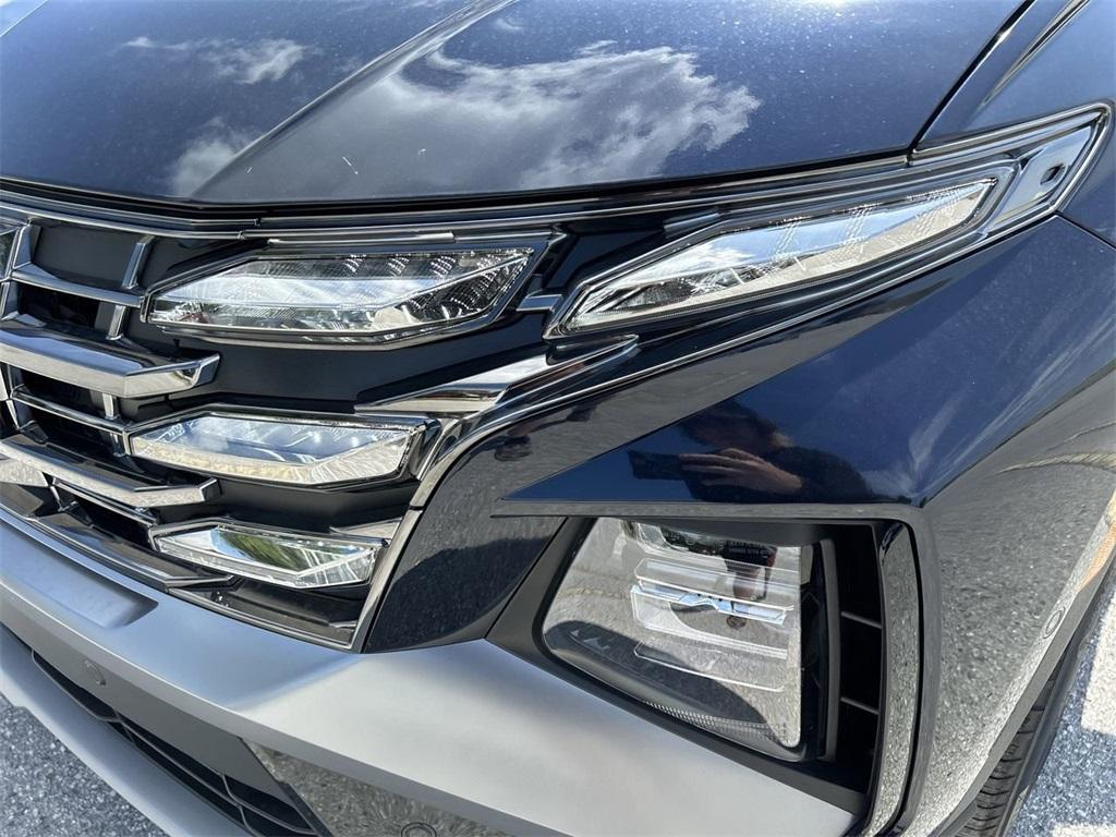 new 2025 Hyundai TUCSON Hybrid car, priced at $40,760