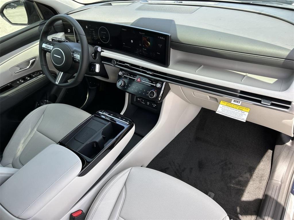 new 2025 Hyundai TUCSON Hybrid car, priced at $40,760