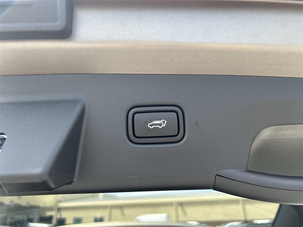 new 2025 Hyundai TUCSON Hybrid car, priced at $39,069