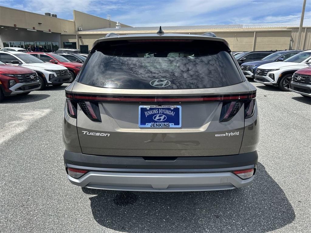 new 2025 Hyundai TUCSON Hybrid car, priced at $39,069
