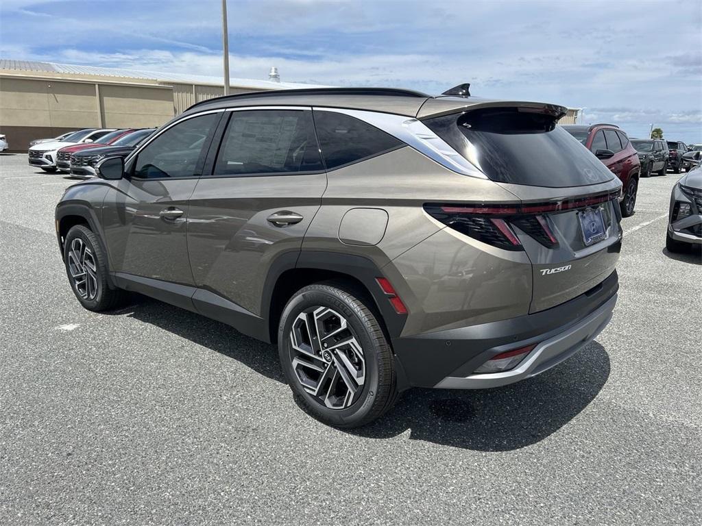 new 2025 Hyundai TUCSON Hybrid car, priced at $39,069
