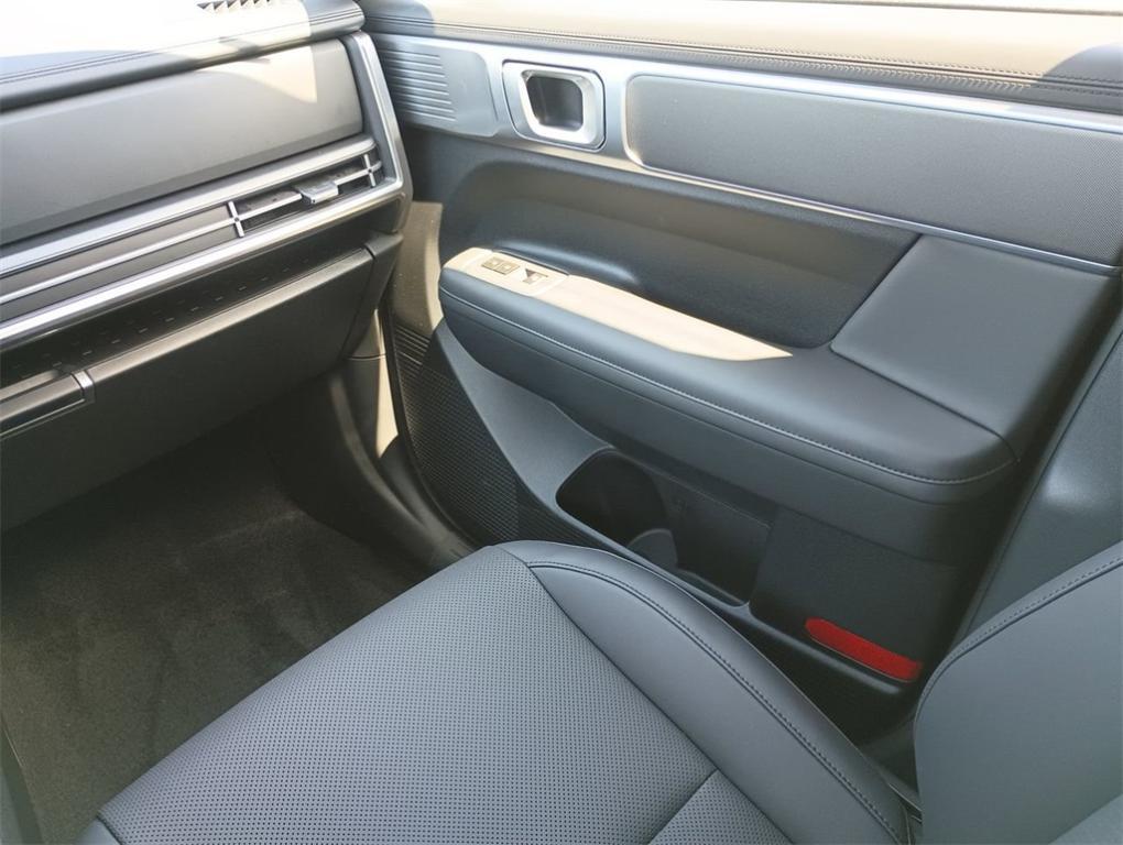 new 2024 Hyundai Santa Fe car, priced at $37,562