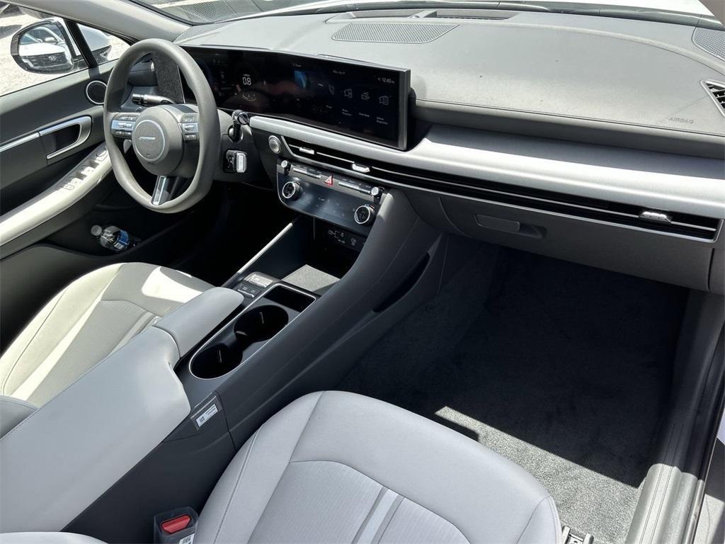 new 2025 Hyundai Sonata car, priced at $27,889