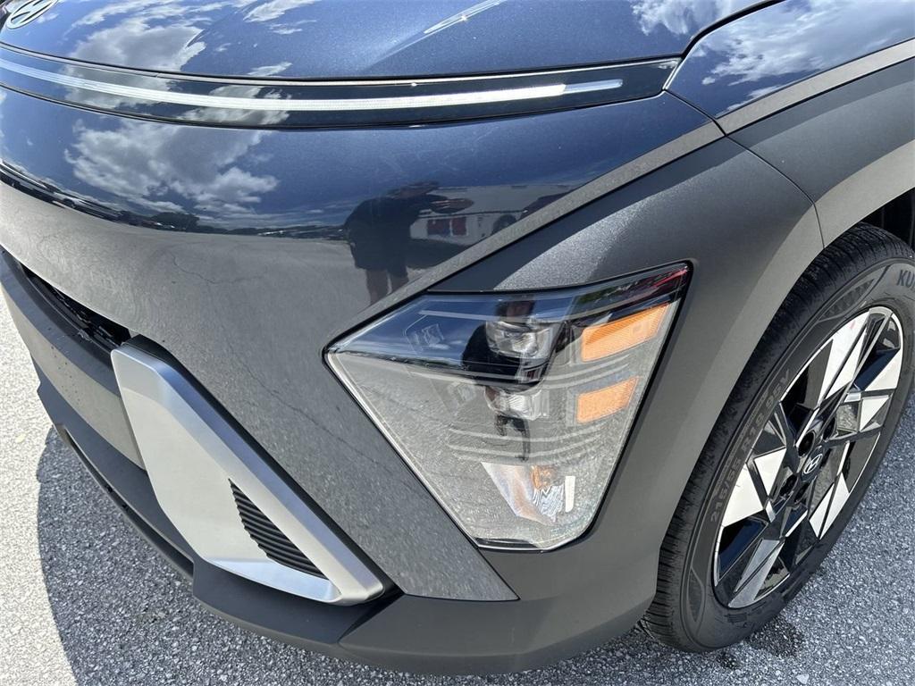 new 2025 Hyundai Kona car, priced at $27,422