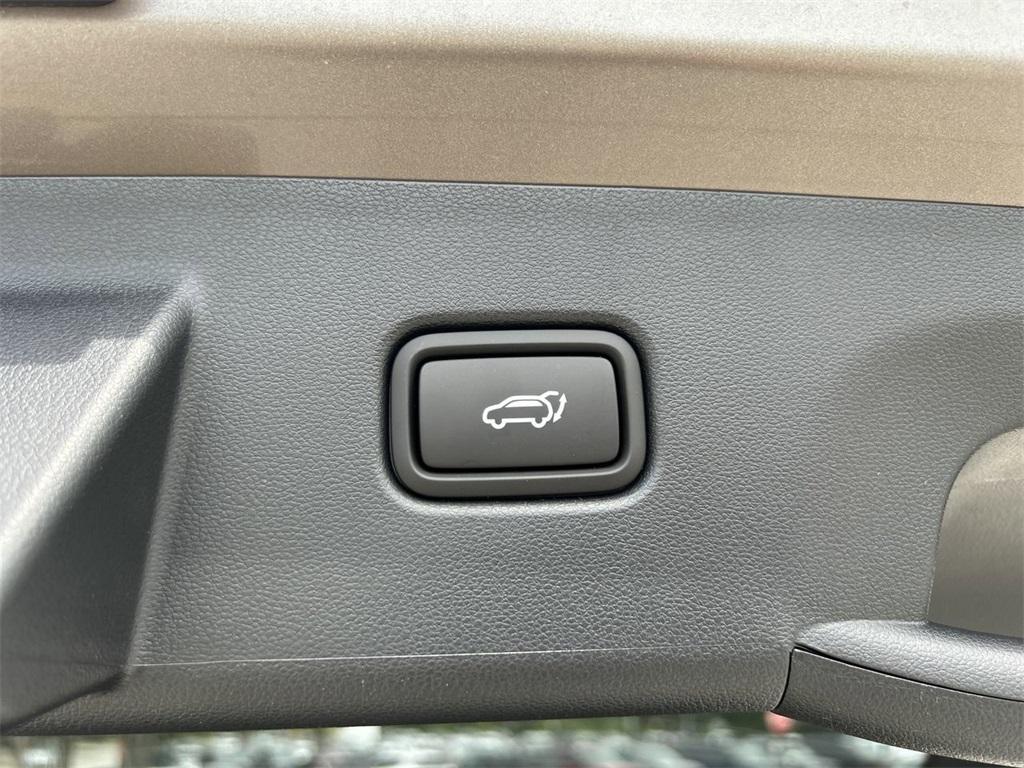new 2025 Hyundai TUCSON Hybrid car, priced at $36,040