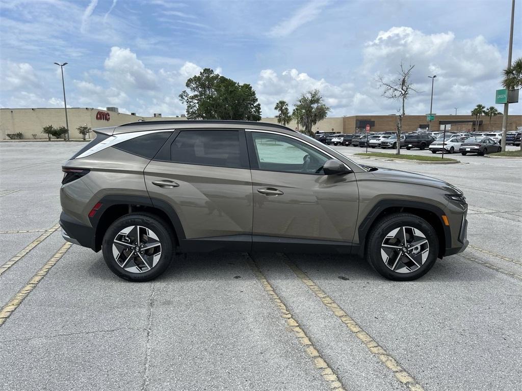 new 2025 Hyundai TUCSON Hybrid car, priced at $36,040
