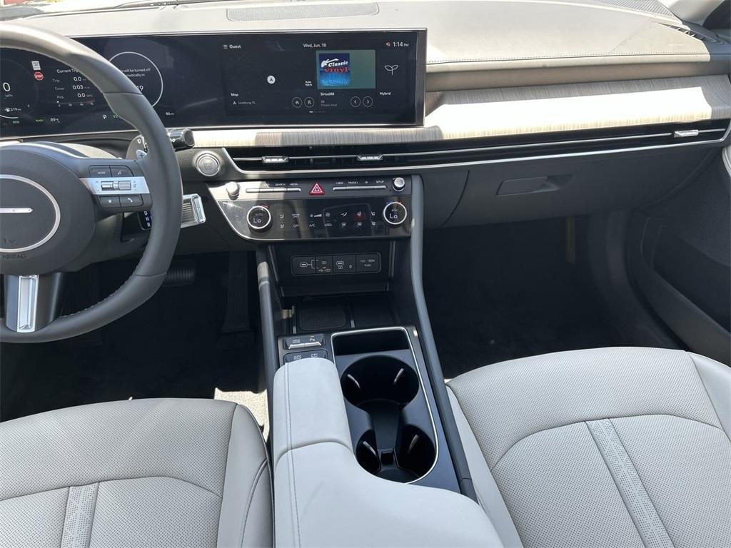 new 2025 Hyundai Sonata Hybrid car, priced at $37,032