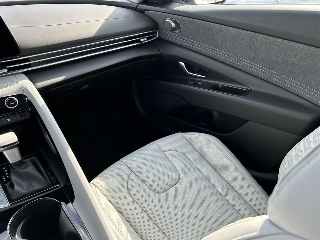 new 2026 Hyundai Elantra car, priced at $27,795