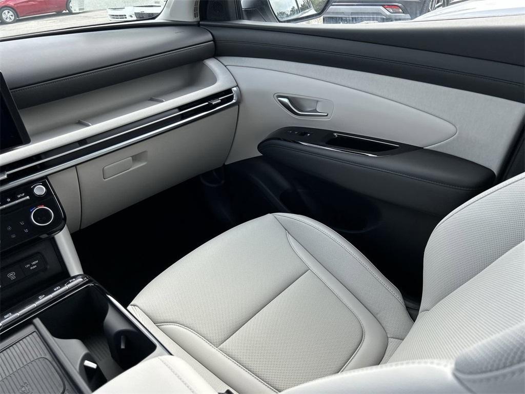 new 2026 Hyundai TUCSON Hybrid car, priced at $41,840