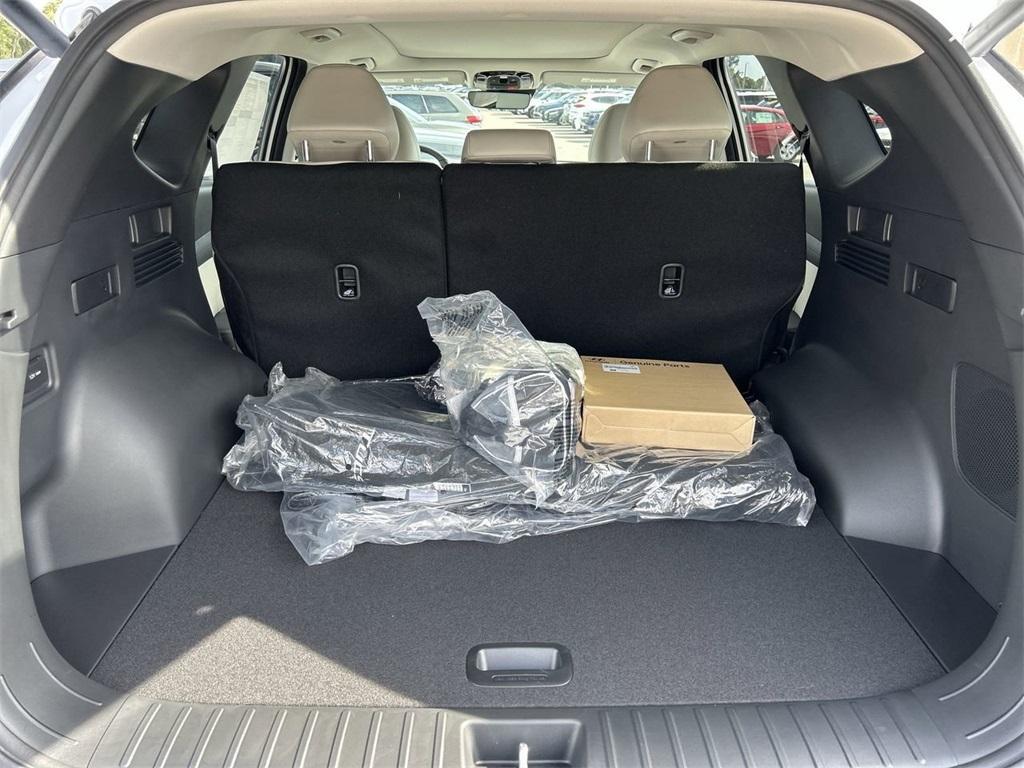 new 2026 Hyundai TUCSON Hybrid car, priced at $41,840