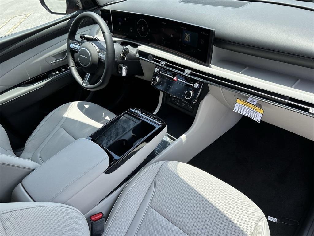 new 2025 Hyundai Tucson car, priced at $39,790