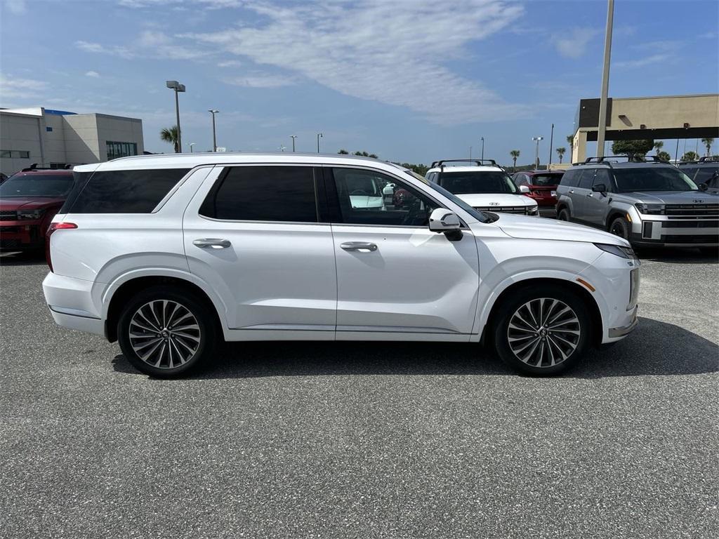 used 2024 Hyundai Palisade car, priced at $40,790