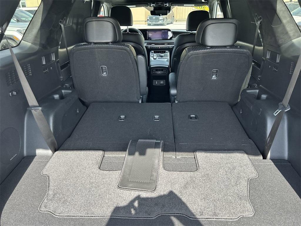 used 2024 Hyundai Palisade car, priced at $40,790