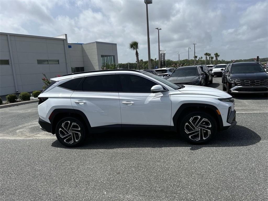 new 2025 Hyundai Tucson car, priced at $39,790