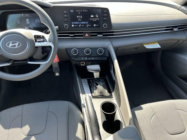 new 2025 Hyundai Elantra car, priced at $22,737