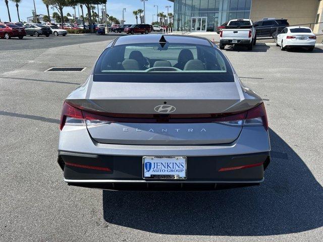 new 2025 Hyundai Elantra car, priced at $22,737