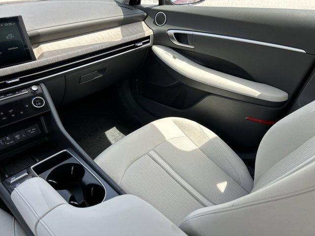 new 2025 Hyundai Sonata Hybrid car, priced at $31,269