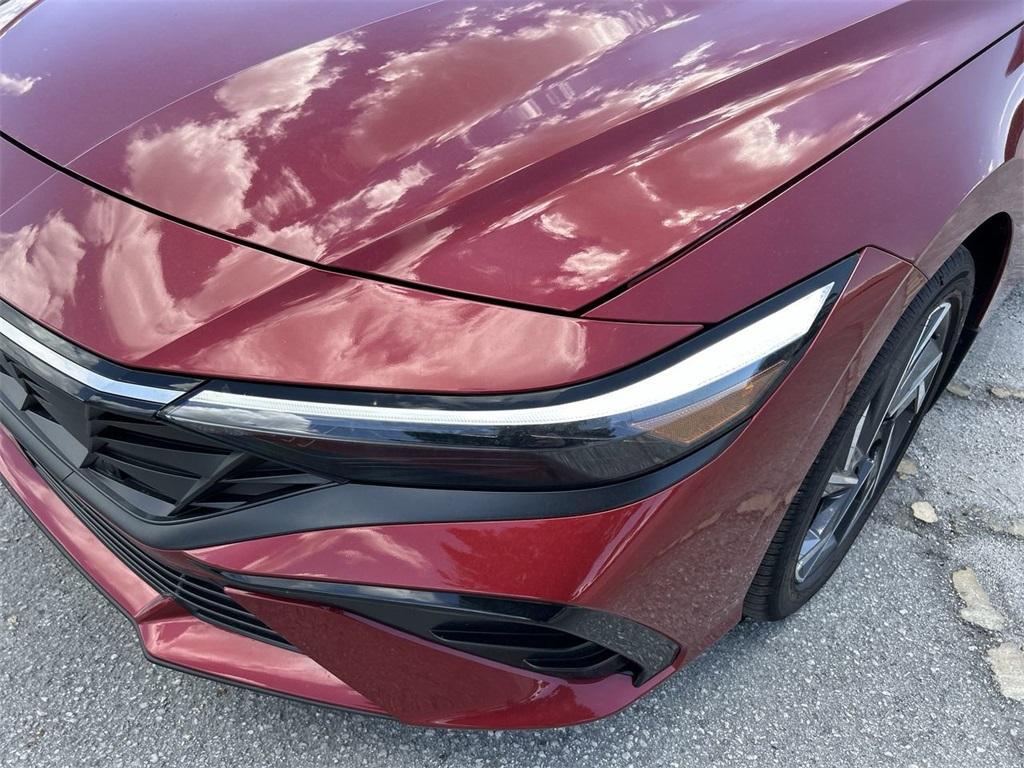 new 2025 Hyundai ELANTRA HEV car, priced at $28,830