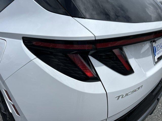 new 2025 Hyundai TUCSON Hybrid car, priced at $38,235