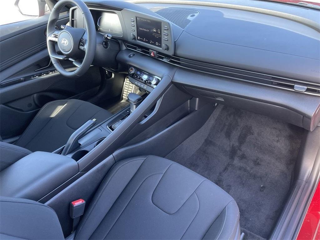 new 2025 Hyundai Elantra car, priced at $23,636
