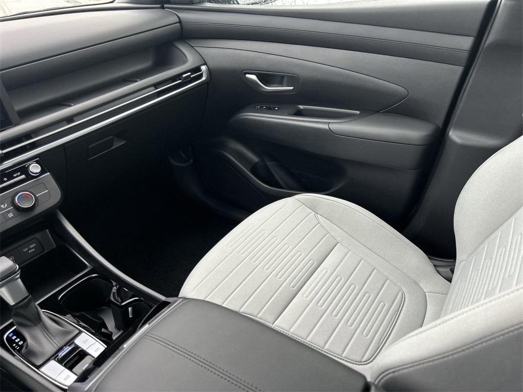 new 2025 Hyundai SANTA CRUZ car, priced at $30,650