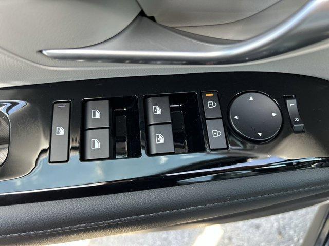 new 2025 Hyundai TUCSON Hybrid car, priced at $40,819