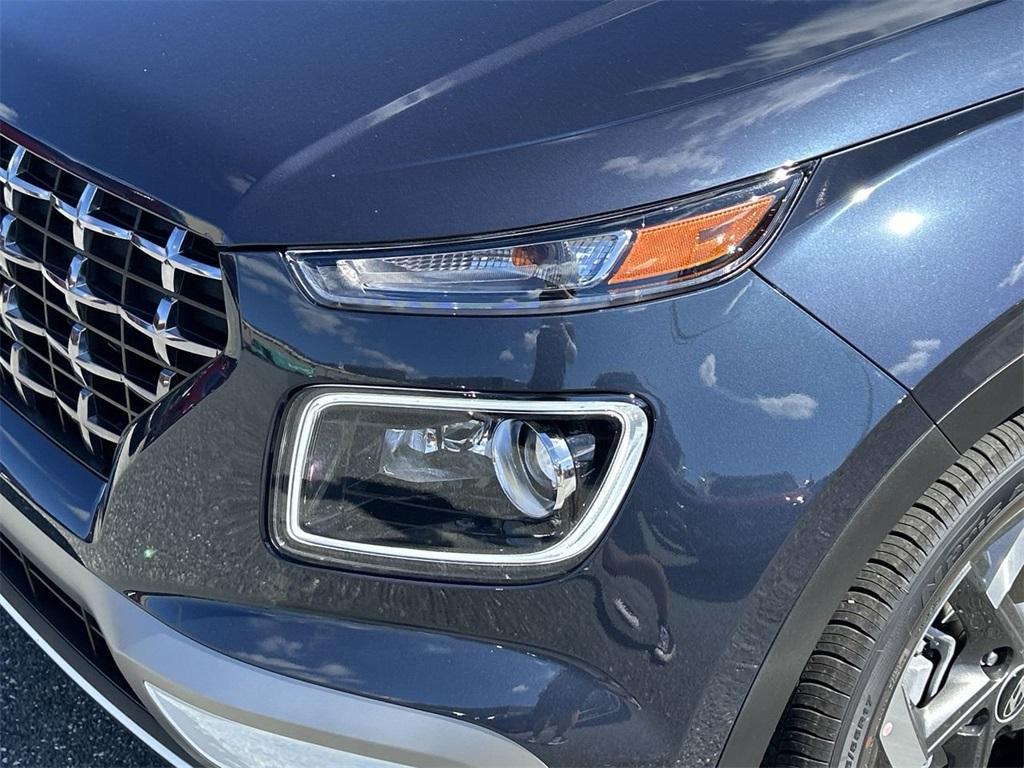 new 2025 Hyundai Venue car, priced at $23,140