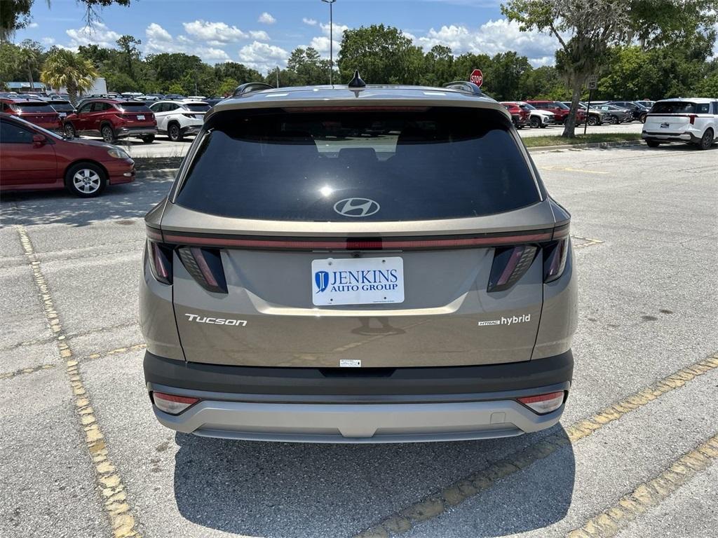 new 2025 Hyundai TUCSON Hybrid car, priced at $36,040