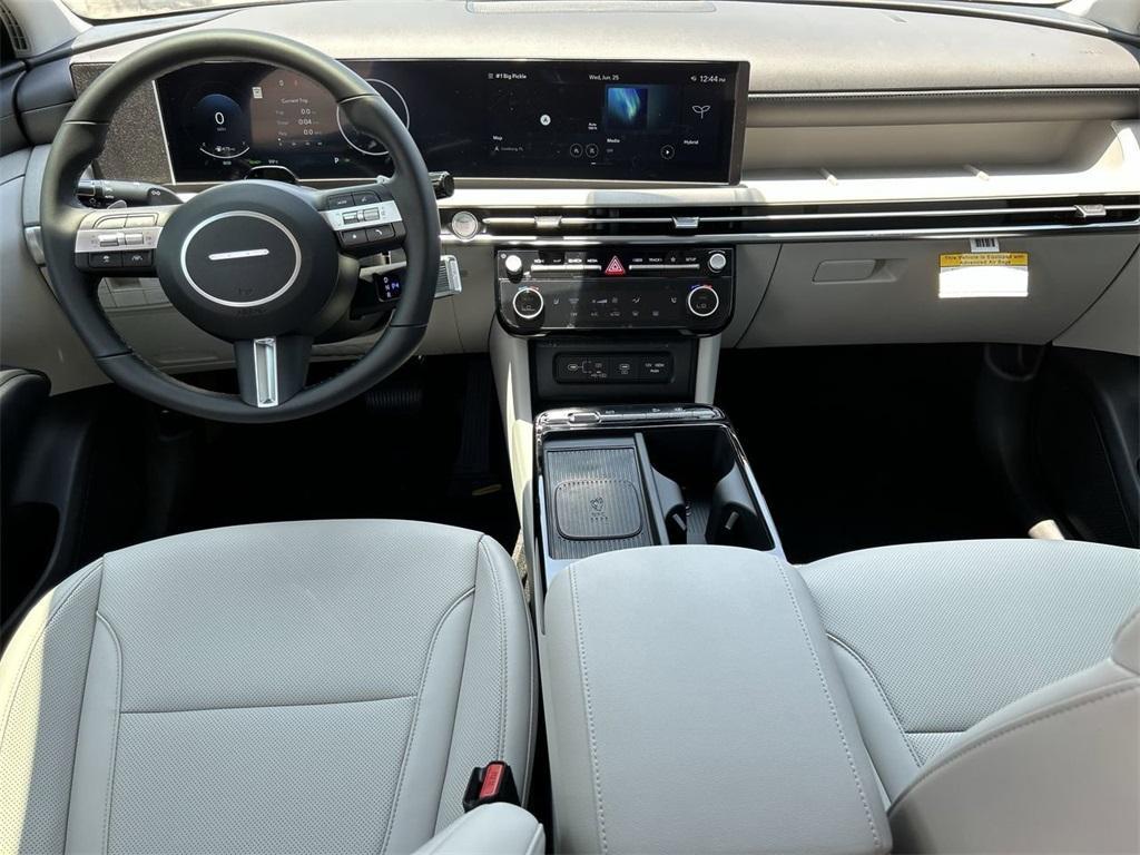 new 2025 Hyundai TUCSON Hybrid car, priced at $36,040