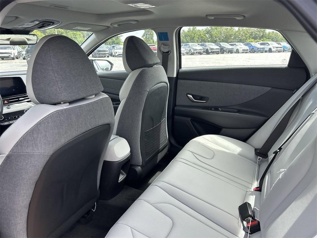 new 2025 Hyundai ELANTRA HEV car, priced at $28,590