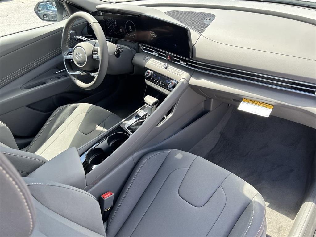 new 2025 Hyundai ELANTRA HEV car, priced at $27,495