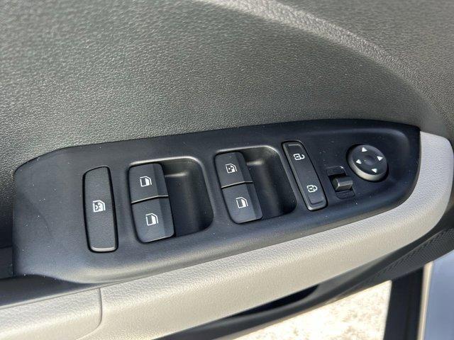 used 2022 Hyundai Venue car, priced at $17,990