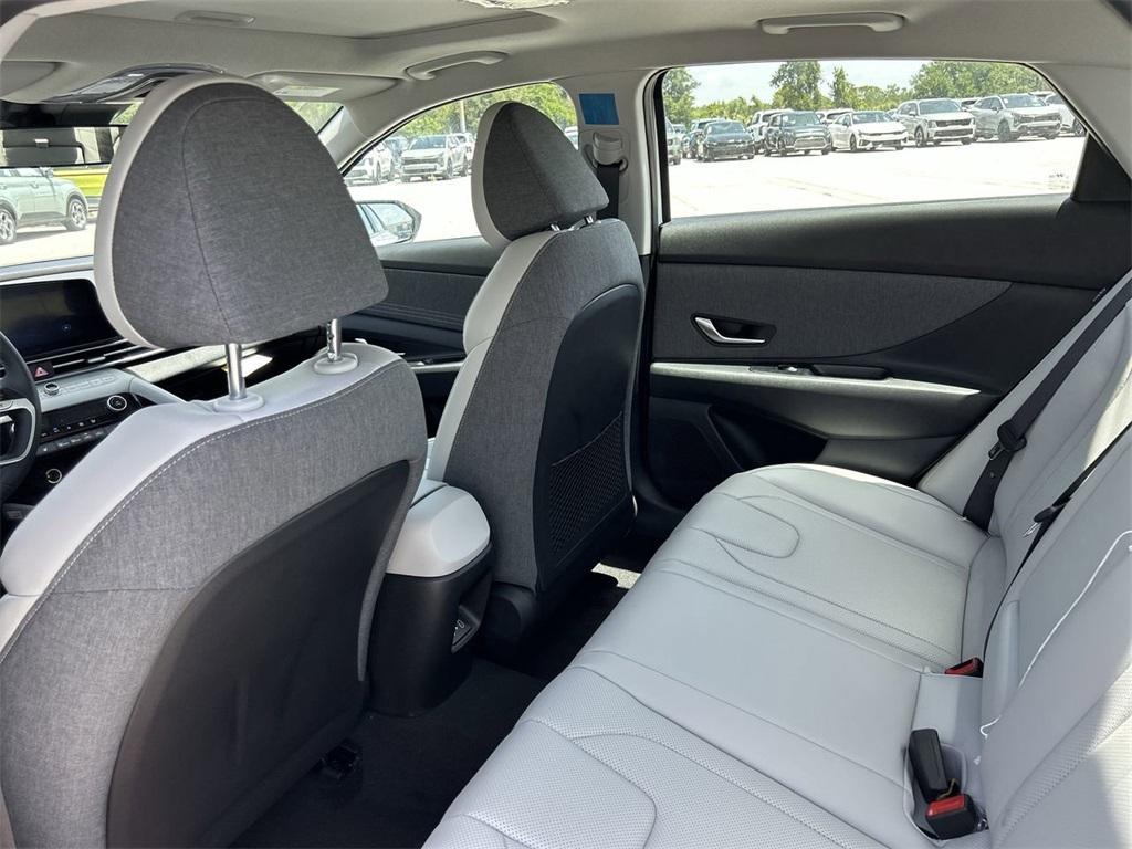 new 2025 Hyundai Elantra car, priced at $26,949