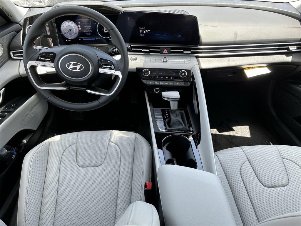 new 2025 Hyundai Elantra car, priced at $26,949