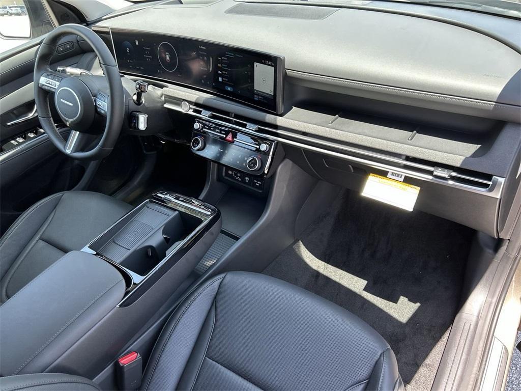 new 2025 Hyundai TUCSON Hybrid car, priced at $40,760