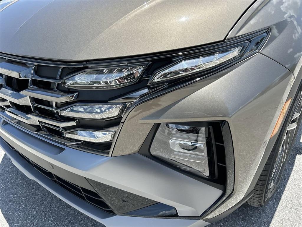 new 2025 Hyundai TUCSON Hybrid car, priced at $40,760
