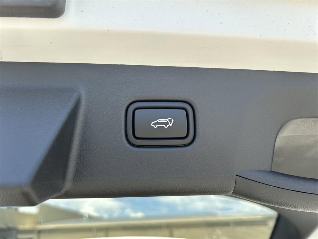 new 2025 Hyundai Tucson car, priced at $38,095