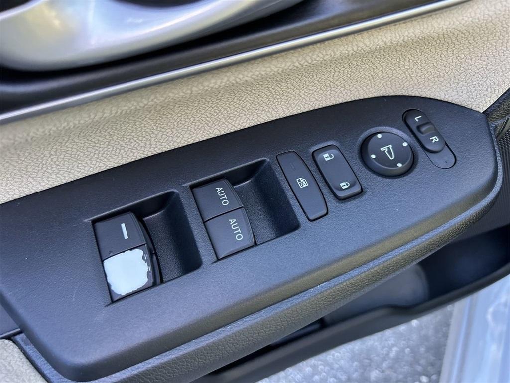 used 2022 Honda CR-V car, priced at $28,487