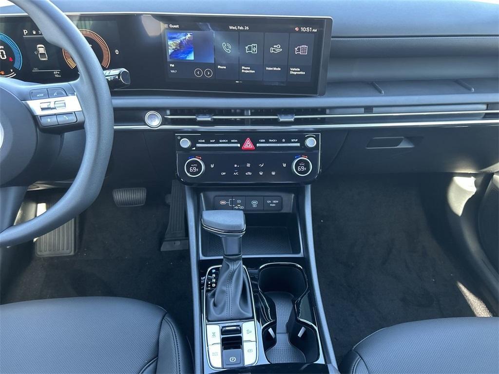 new 2025 Hyundai SANTA CRUZ car, priced at $31,597