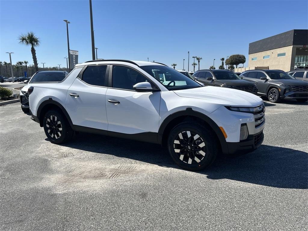 new 2025 Hyundai SANTA CRUZ car, priced at $31,597