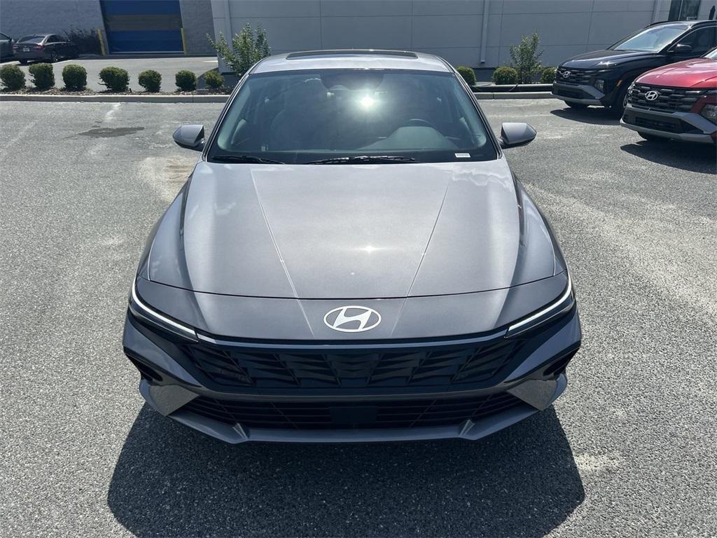 new 2025 Hyundai ELANTRA HEV car, priced at $29,625