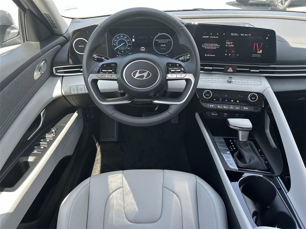 new 2025 Hyundai ELANTRA HEV car, priced at $29,625