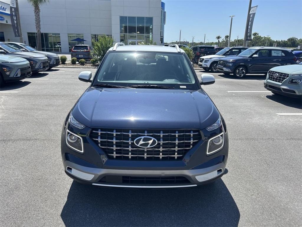 new 2025 Hyundai Venue car, priced at $24,176
